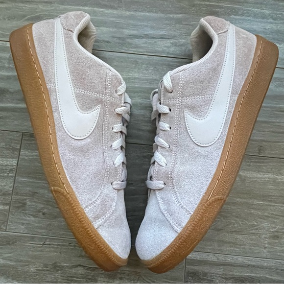 Nike Women’s Court Royale Suede Sneakers 'Silt Red' size 11 Taupe Rose Casual - Picture 2 of 10